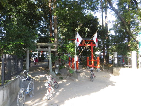 大八木町諏訪神社で秋祭り
