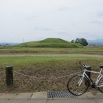 二子山古墳近くのポピー畑